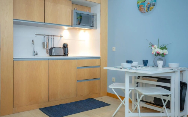 Refugio do Relogio by Rent4all