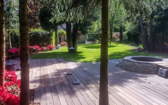 Awesome Home in Lunteren With 4 Bedrooms, Wifi and Sauna