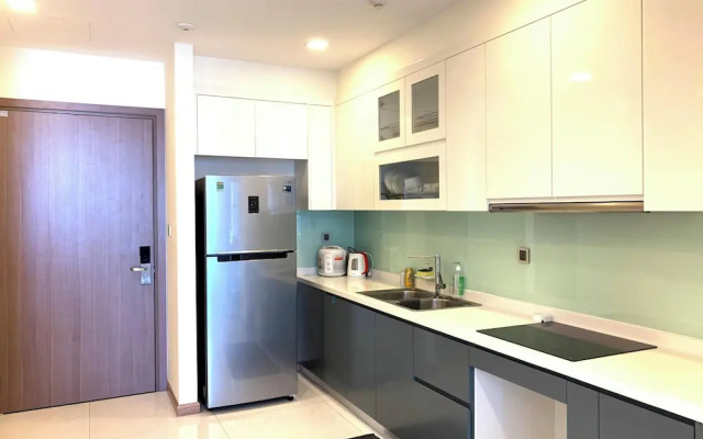 DongDong LUX APT - Vinhomes Central Park