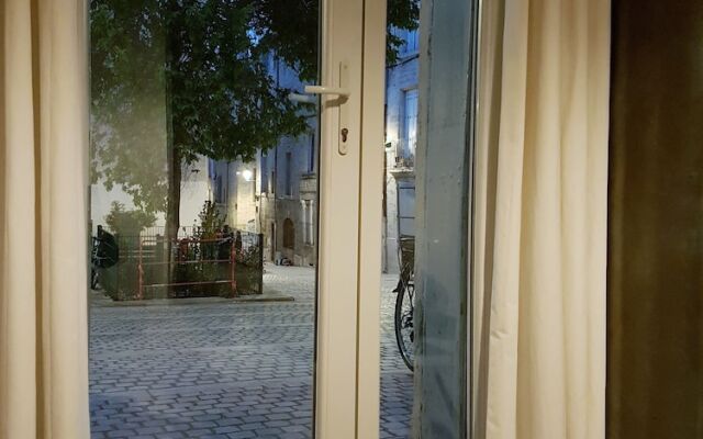 La Dolce Vita Studio Ecusson