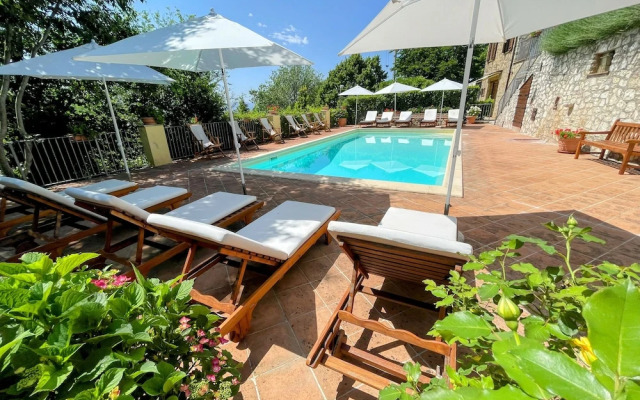 Spoleto Splash : Casetta/slps 4/5 Wifi/dishwasher - Beautiful Private Garden