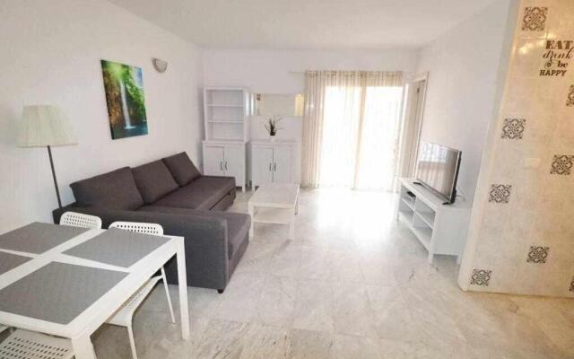 Dinastia B401 by Tenerife Rental and Sales
