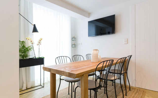 Seis Aldabas Apartamentos