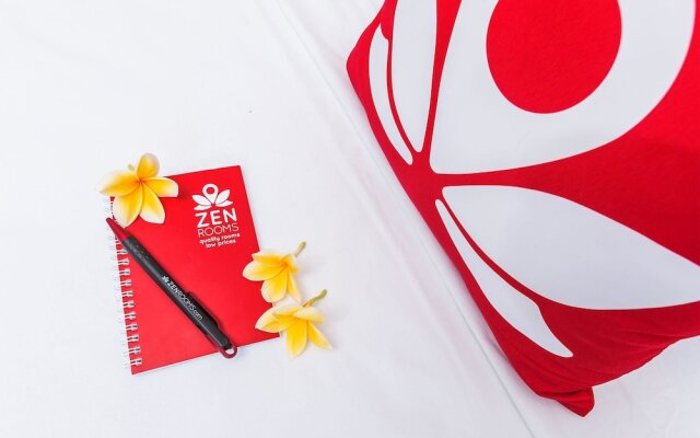 ZEN Rooms near Batu Bolong Canggu