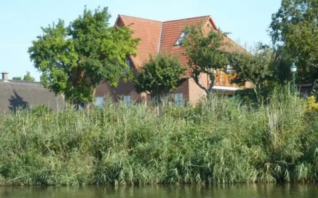 Neuendorf_ _Blick auf Vilm_ _Whg 0