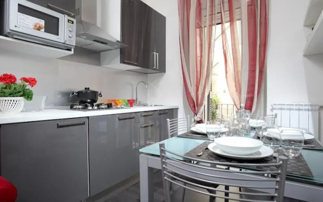 Juliet in Rome Navona