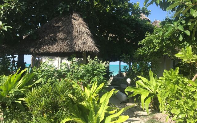 Garden Beach Bungalows