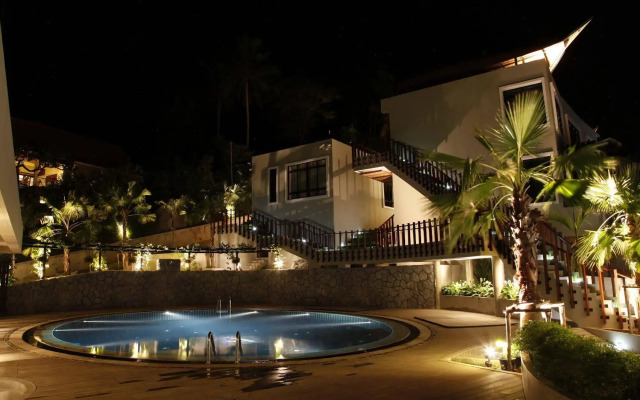 Private Pool By The Tarna