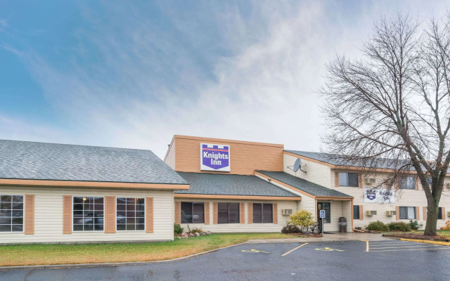 Knights Inn Litchfield