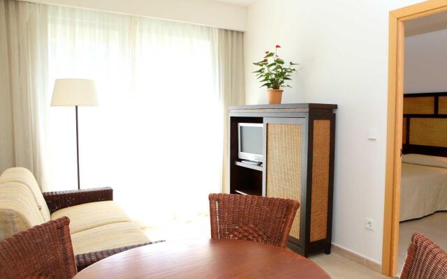 On Family Islantilla