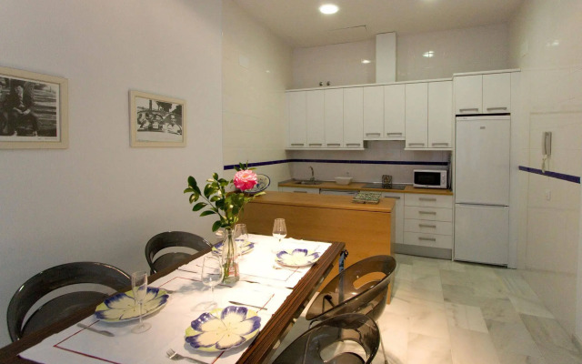 Apartamentos Plaza Pilatos