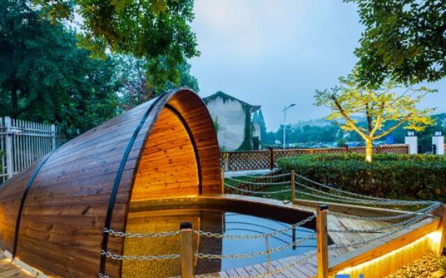 Yixiyixia Homestay