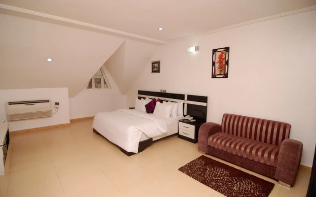 Numero Uno Hotel Limited