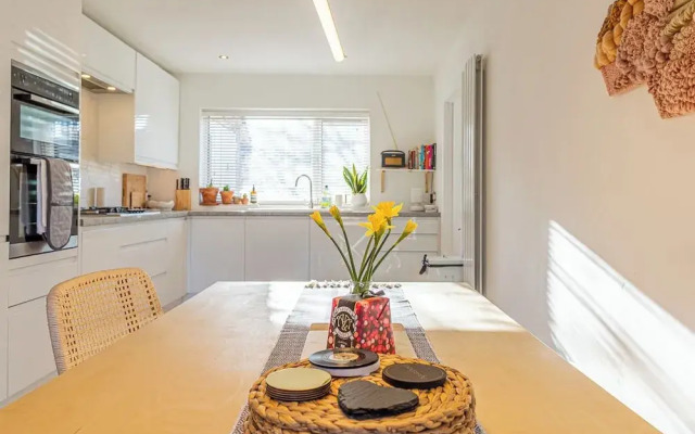 Modern 2BD with Garden in Main Tetbury
