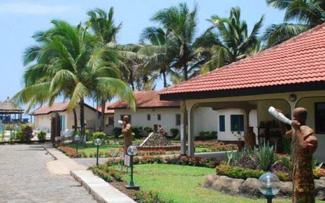 Ramada Resort Accra Coco Beach