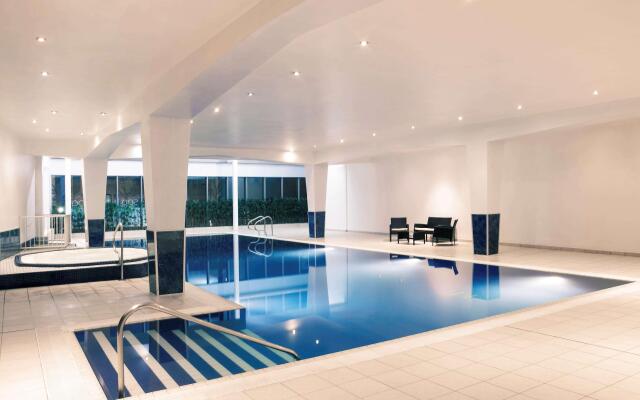 Holland House Hotel Cardiff By Sunday
