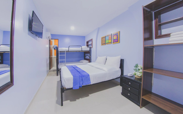 Hotel Azuan Suites By Geh Suites