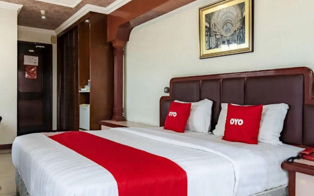 OYO 89735 The Dream Hotel