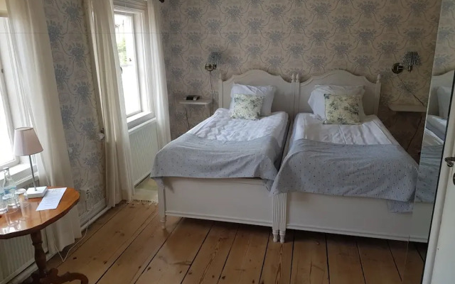 Tjällmo Gästgifvaregård