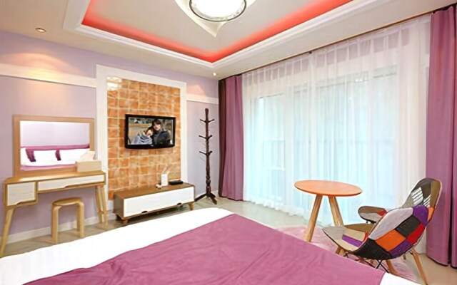 Gyeongju Happyday Pension