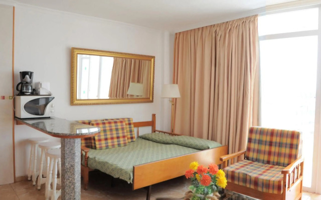 Apartamentos Roque Nublo