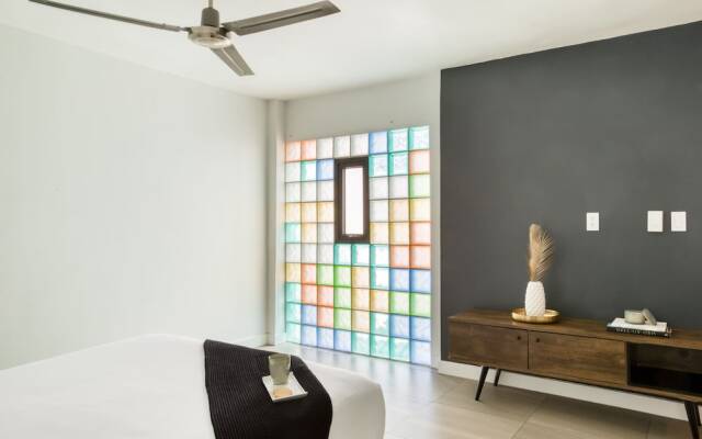 Eazy Centro by ULIV