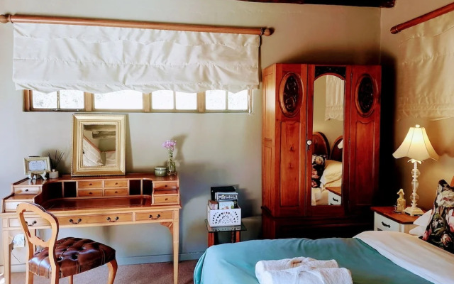 Hawklee Country House