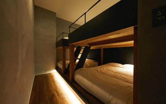 mizuka Nakasu 1 - unmanned hotel -