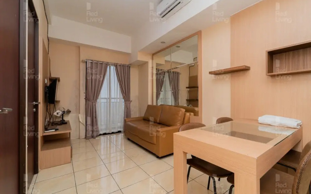 RedLiving Apartemen Tamansari Panoramic - Rasya Room