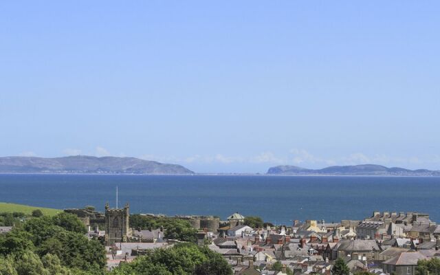 Gadlys House - Waters Edge