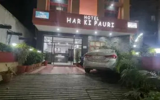 Hotel Shri Hari by OYO Rooms