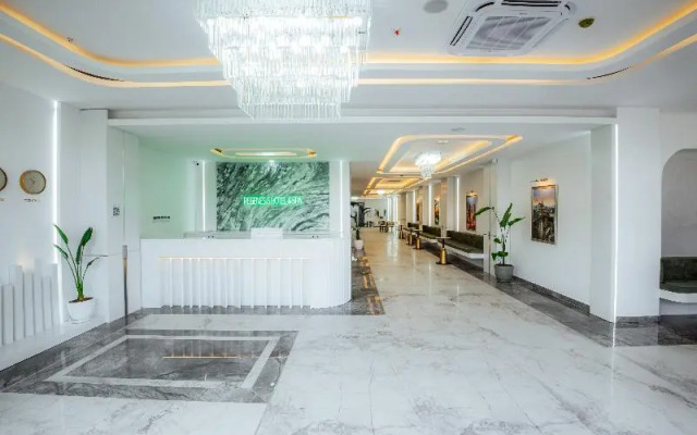 Regenesis Hotel  Spa