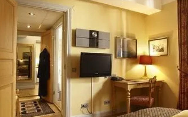 Collectors Victory Apartments