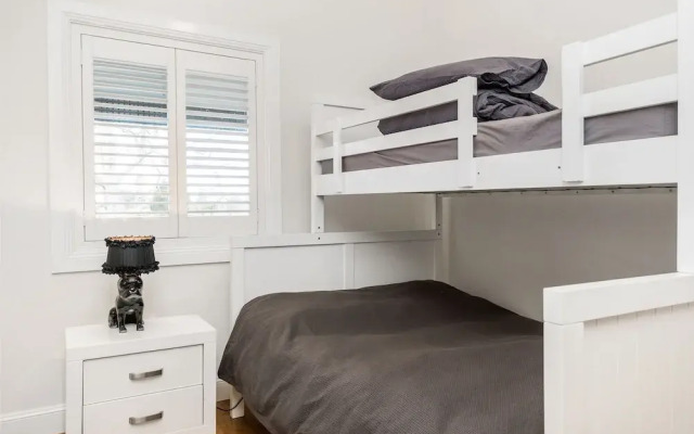 Your Luxury Escape - Midgen Flat