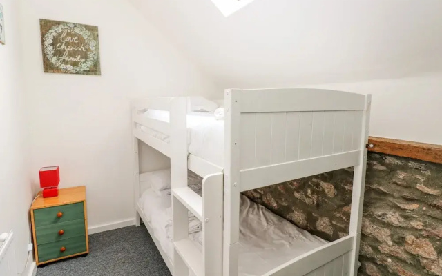 Beekeeper's Cottage