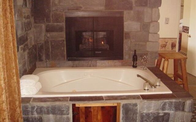 Rodeway Inn & Suites Fireside Lodge