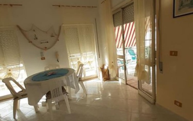Verdemare Apartment In Villa Near The Sea