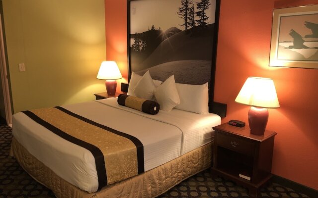 Super 8 by Wyndham Ontario