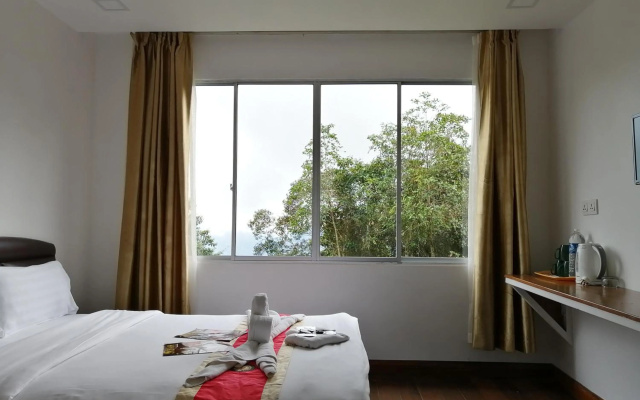 Ayana Holiday Resort – Guest Rooms – Ranau