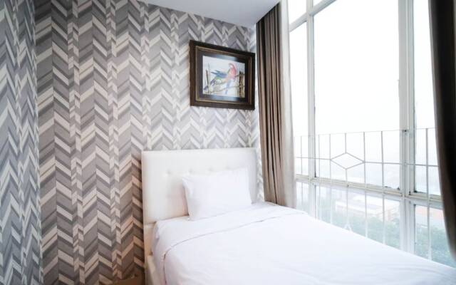 Best Location And Comfy 2Br At Tamansari Papilio Apartment