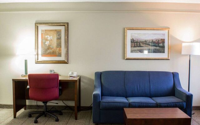 Four Points by Sheraton Greensboro Airport