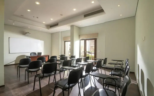 Dhara Residence E2 Lodge Hotel