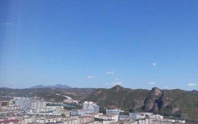 Chengde Hotel