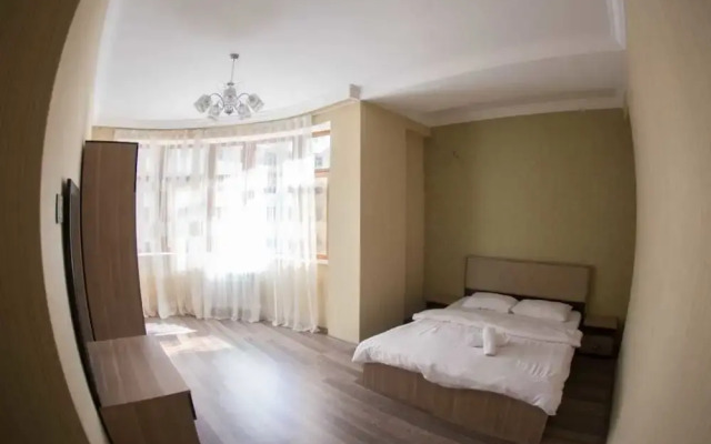 Bakuvi Tourist Apartment B098