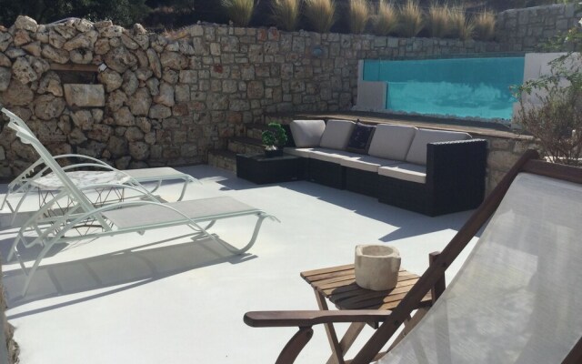 Dion Suite And Spa In Zakynthos