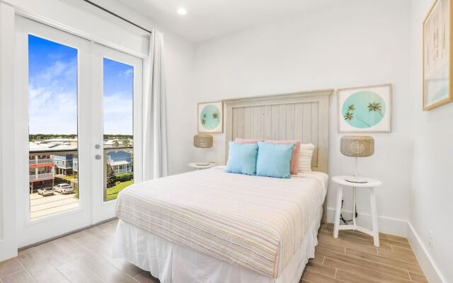 Shipfaced Beach House