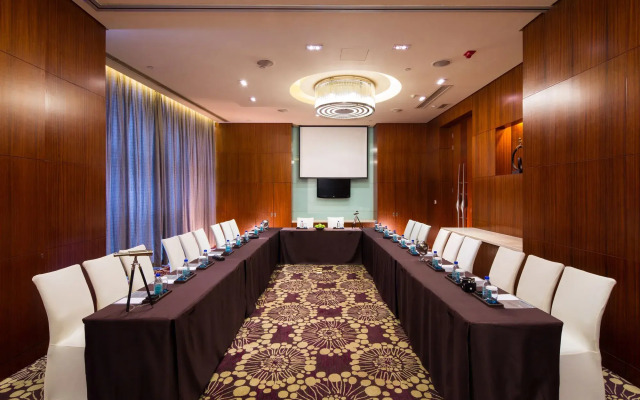 Renaissance Chengdu Hotel