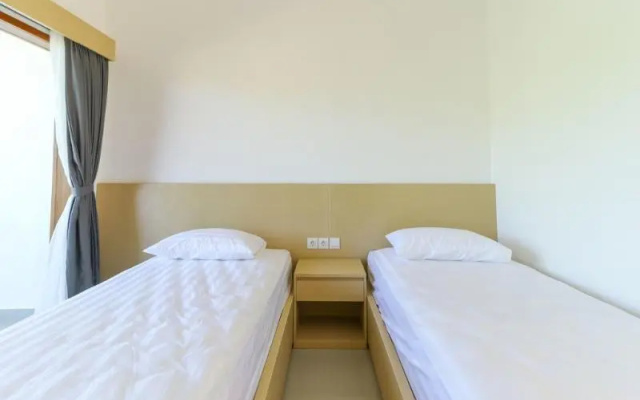Harta Loka Hotel in Villa by ZUZU
