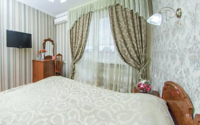 Mihail Hotel