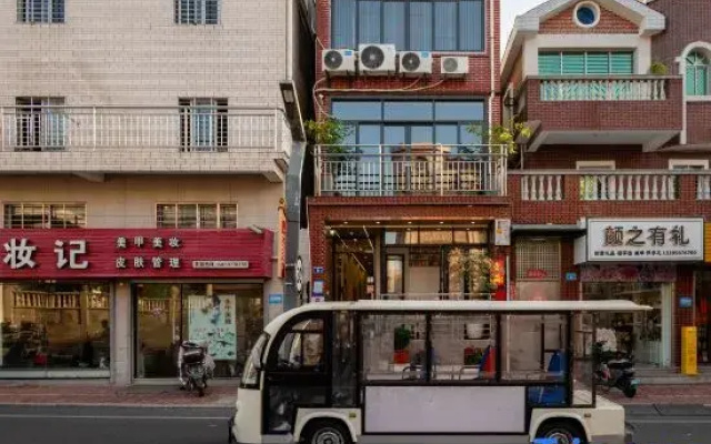 Quanzhou Tongyu Family Homestay (West Street Kaiyuan Temple)